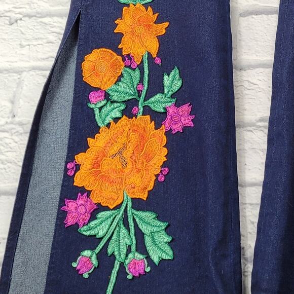 Adam Selman High Waisted Applique Open Seam Wide Leg Jeans size 4 - Picture 5 of 16